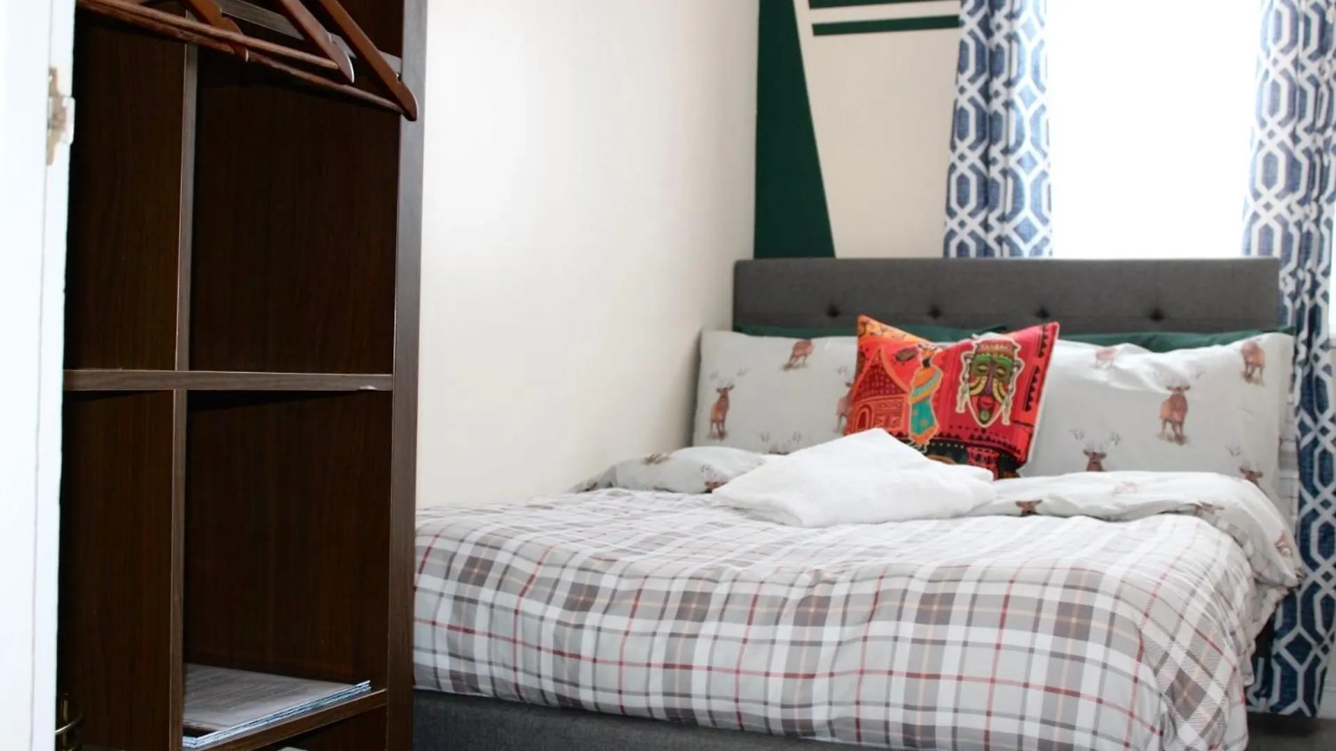 Juniper Apartment - 2 Bedrooms Londra